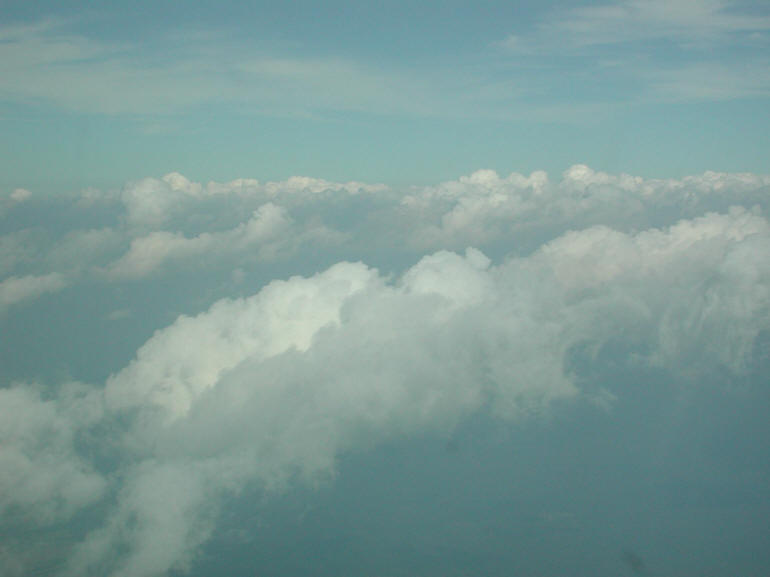 Flying In and Out of the Clouds - 25 Aug 2003 - 17