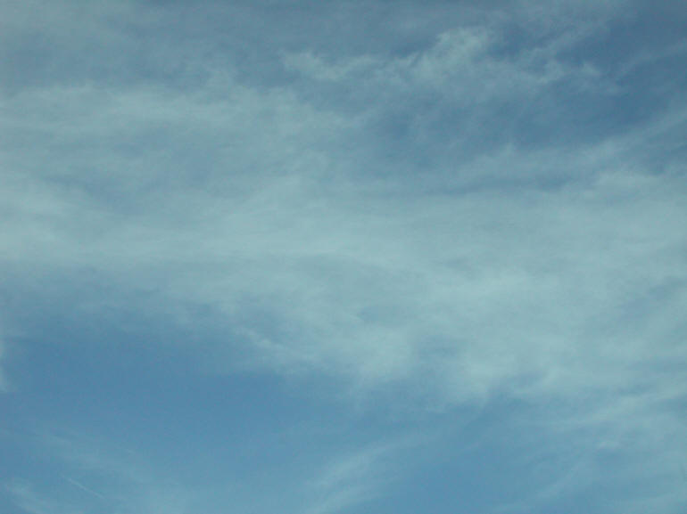 Flying In and Out of the Clouds - 25 Aug 2003 - 19