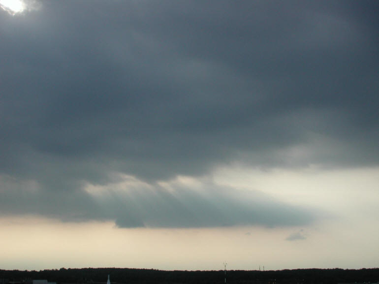 Flying In and Out of the Clouds - 25 Aug 2003 - 55
