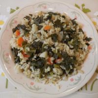 image of kale spearmint brown jasmine rice with carrots and onions