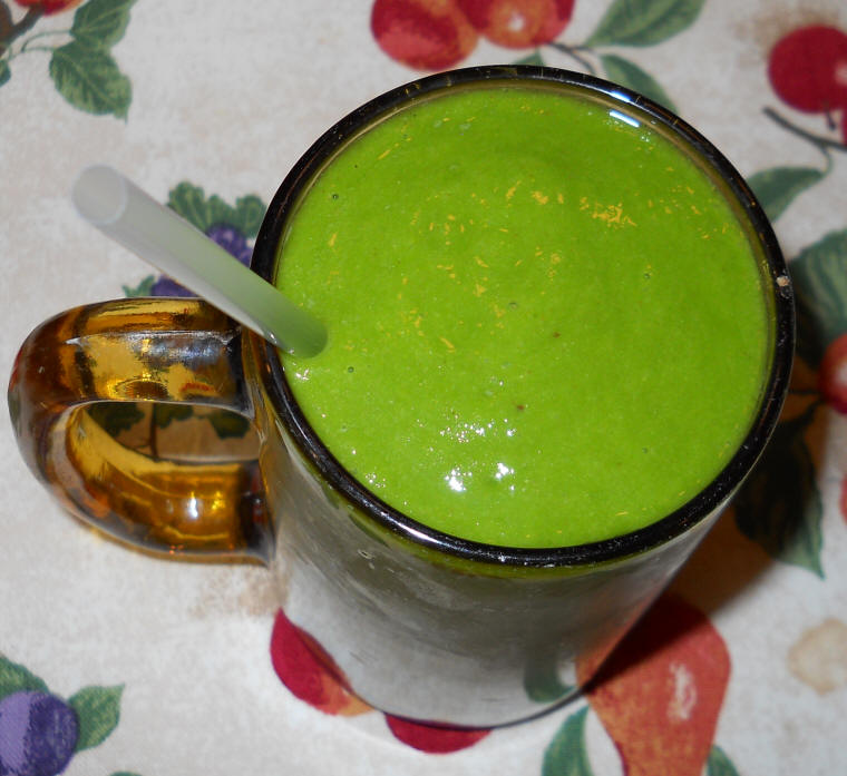 Smoothie with Banana Cantaloupe and Kale - An all-creatures Vegan Recipe