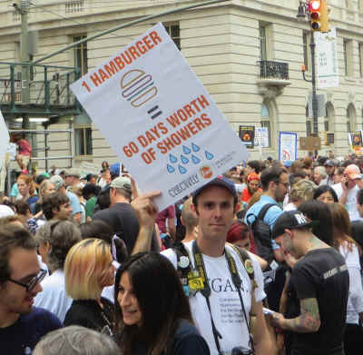 climate change marchers eat meat