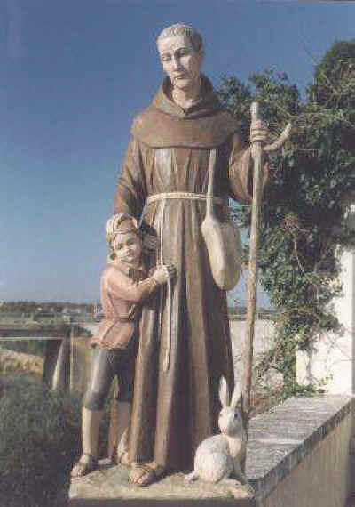 rf-saintsandhares-02