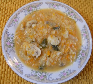 Chinese Cabbage Mushroom and Peanut Soup