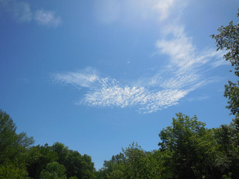 Observing Cloud Formations - 015