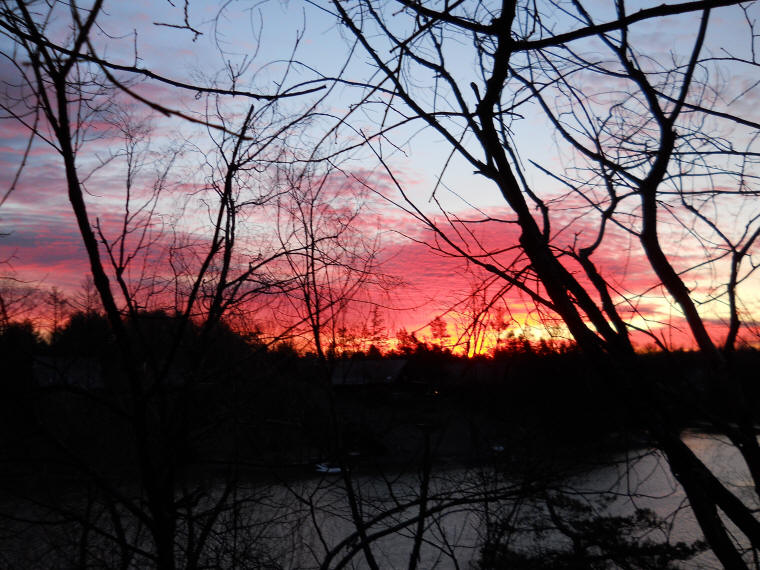 Sunrise - 27 Dec 2011 - 07