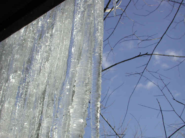 Water and Ice - Icicles - January 2003 - 03