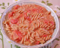 Fusilli with Tomatoes and Un-Cheese Sauce