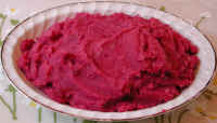 Mashed Potatoes with Beets, Onions and Allspice